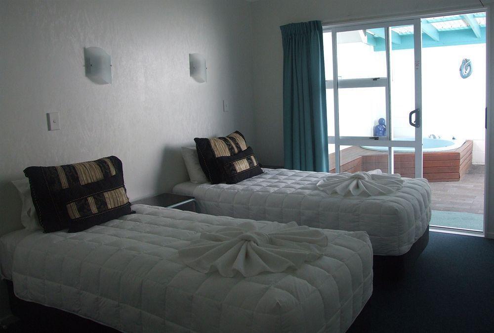 Palm Court Motor Inn Роторуа Экстерьер фото