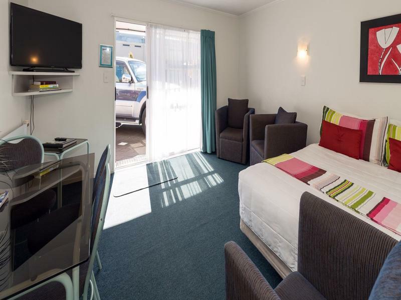 Palm Court Motor Inn Роторуа Экстерьер фото