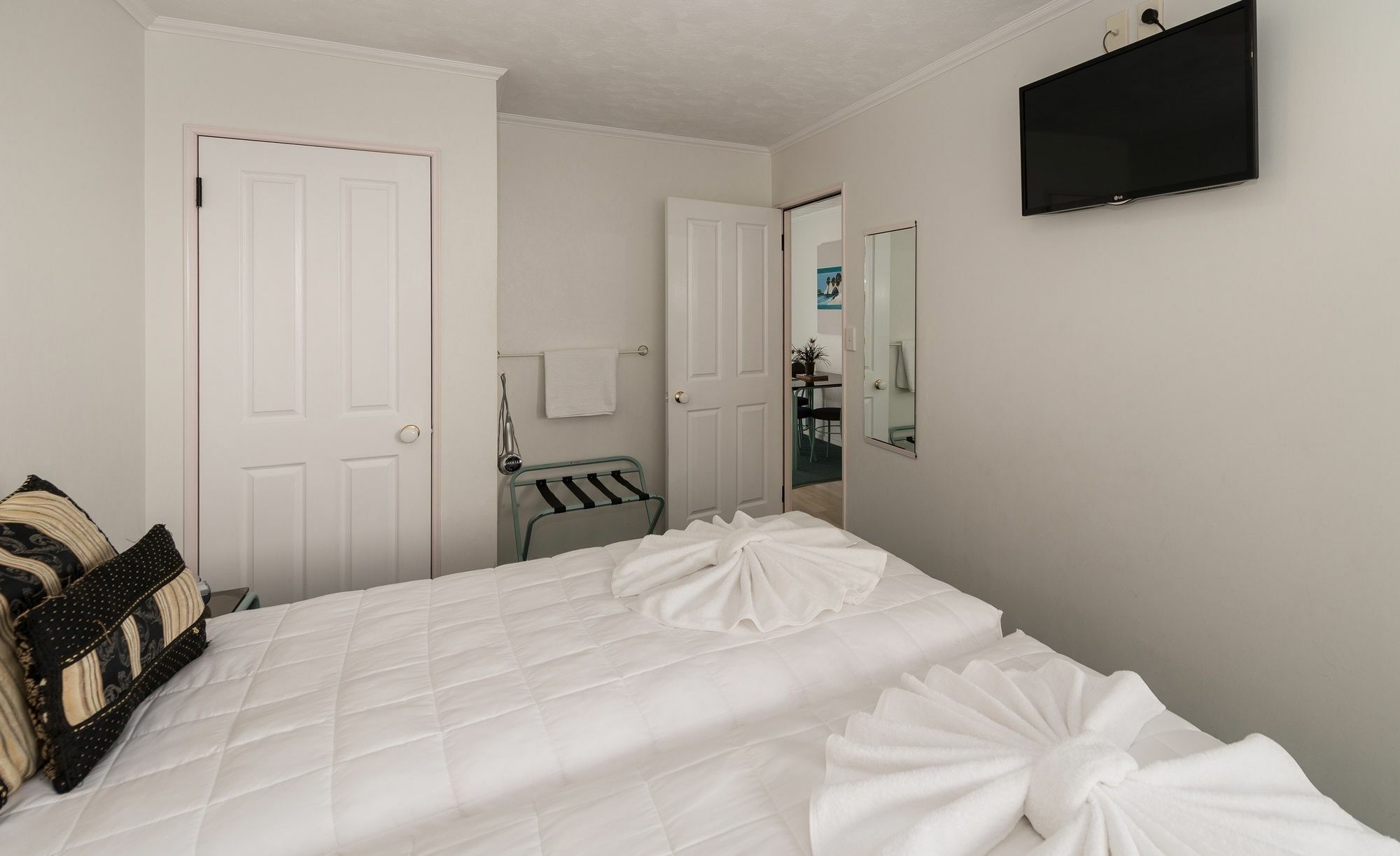 Palm Court Motor Inn Роторуа Экстерьер фото