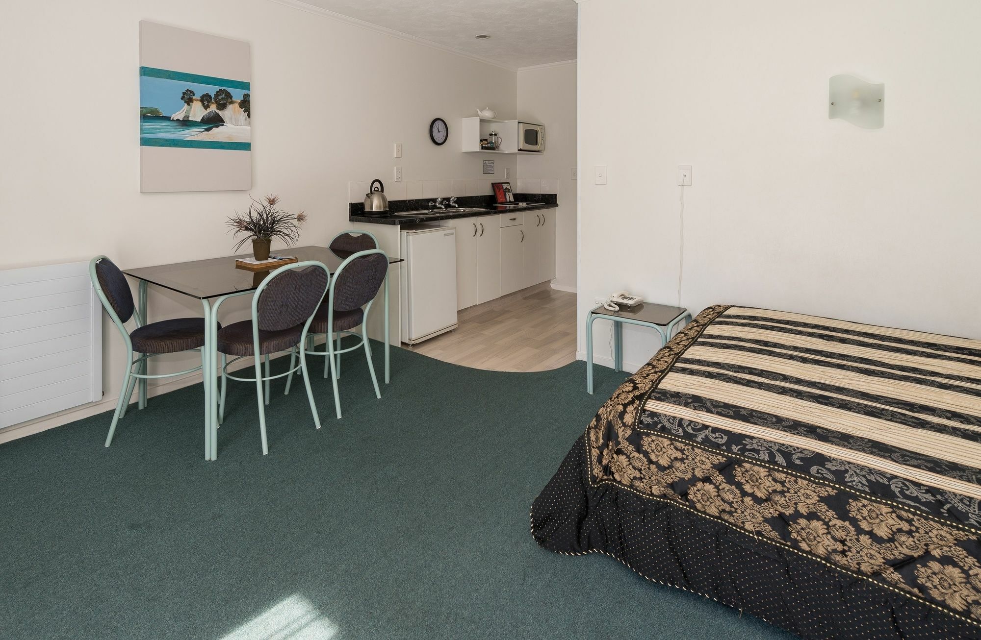 Palm Court Motor Inn Роторуа Экстерьер фото