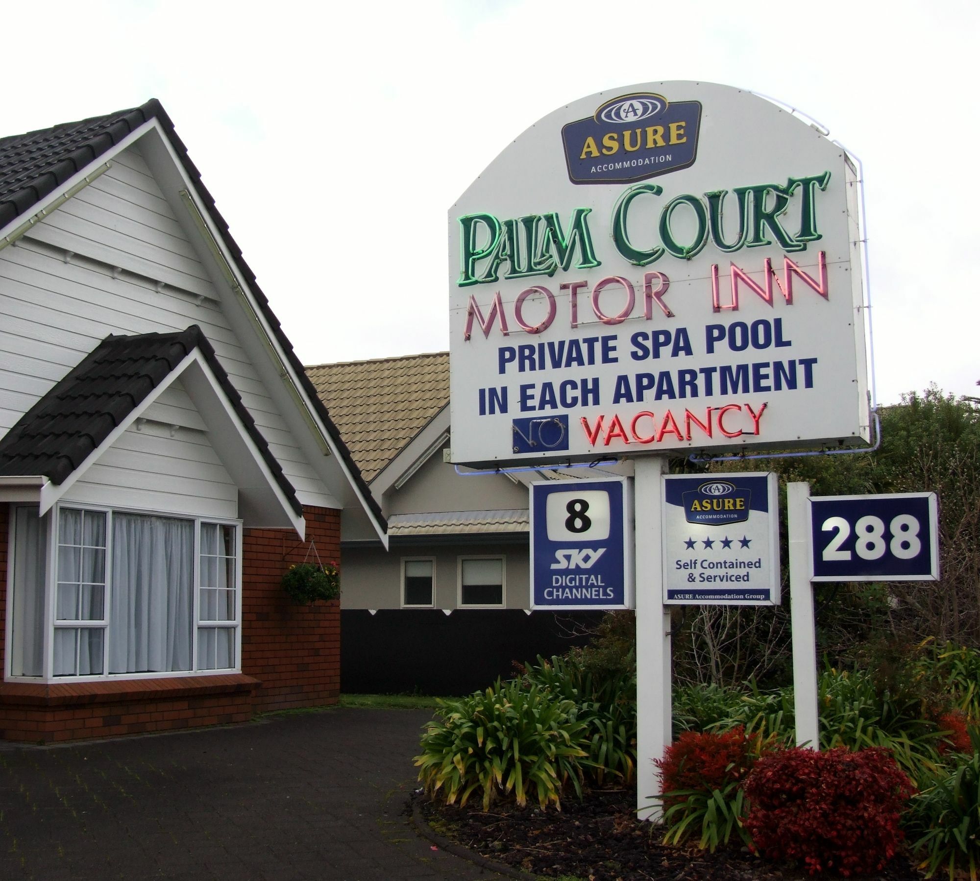 Palm Court Motor Inn Роторуа Экстерьер фото