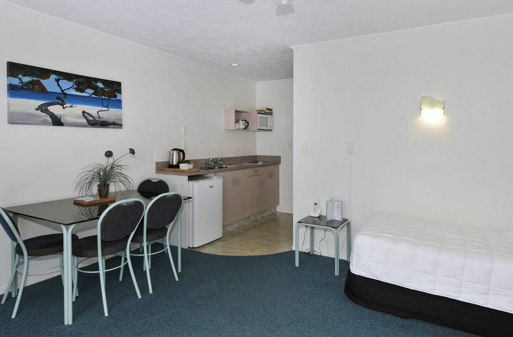 Palm Court Motor Inn Роторуа Экстерьер фото