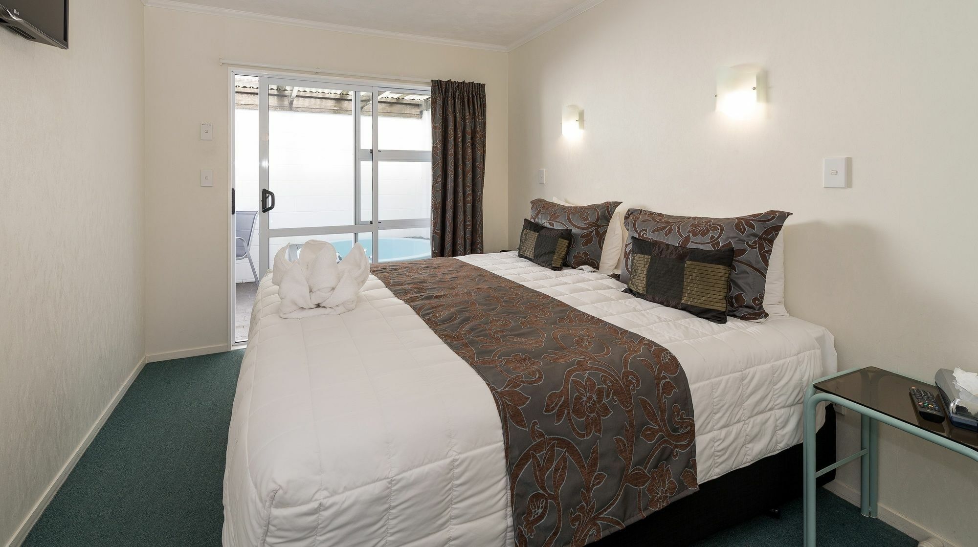 Palm Court Motor Inn Роторуа Экстерьер фото